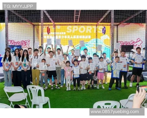 速度与激情足球明星联手挑战极限赛道展现运动魅力与团队精神